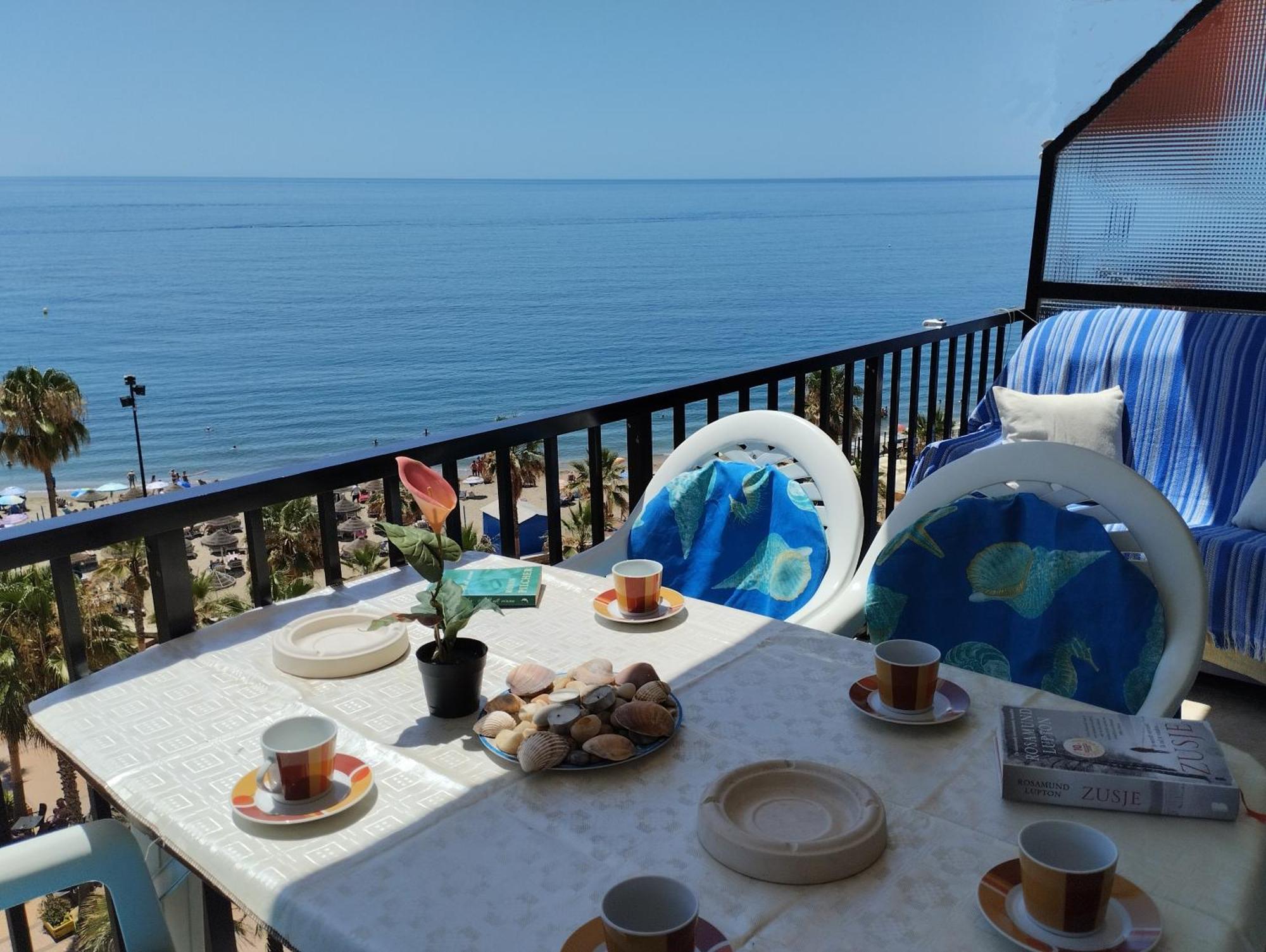 Fuengirola Playa Carina Lejlighed Eksteriør billede